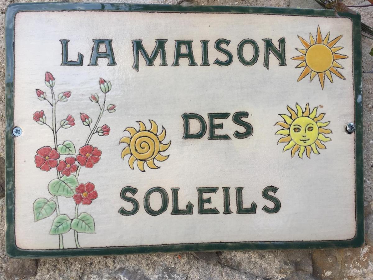 Appartement La Maison Des Soleils à Soleilhas Extérieur photo